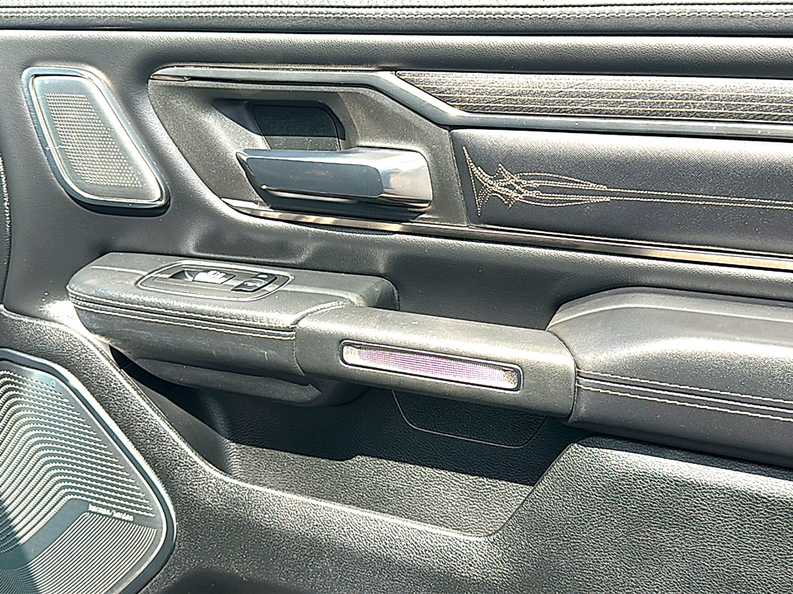 2019 RAM 1500 Limited Crew Cab 4x2 5'7" Box