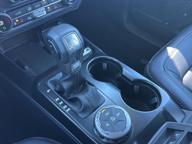 2025 Ford Bronco Outer Banks 4 Door 4x4