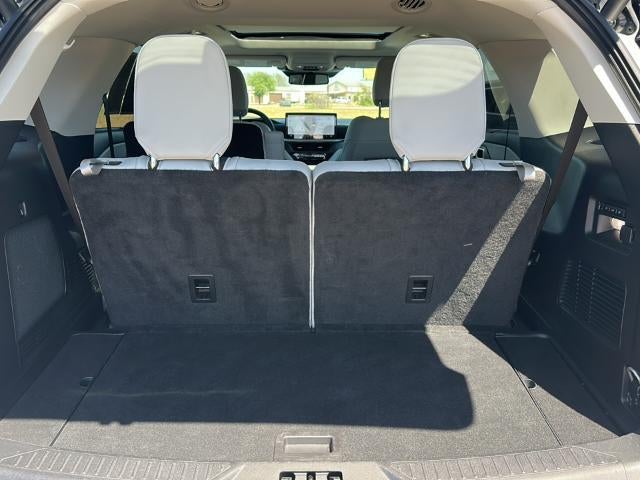 2025 Ford Explorer Platinum RWD