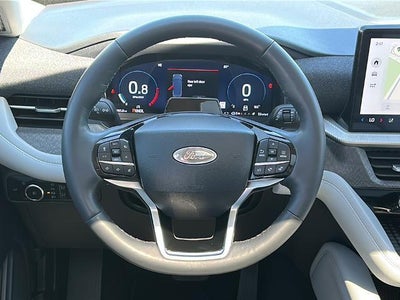 2025 Ford Explorer Platinum RWD