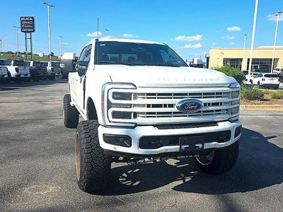 2025 Ford Super Duty F-250 SRW Platinum 4WD Crew Cab 6.75' Box