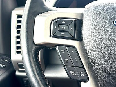 2018 Ford Super Duty F-350 SRW Platinum 4WD Crew Cab 6.75' Box
