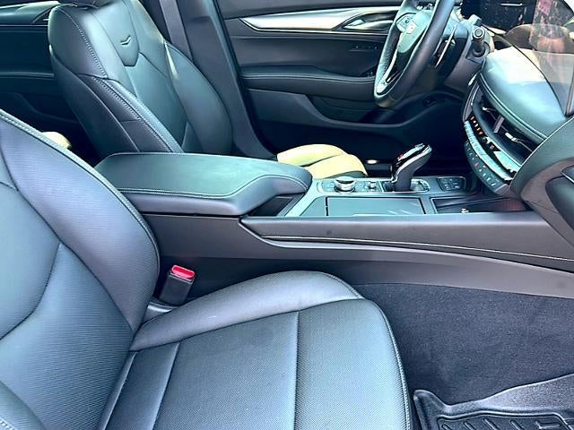 2025 Cadillac CT5 4dr Sdn Premium Luxury