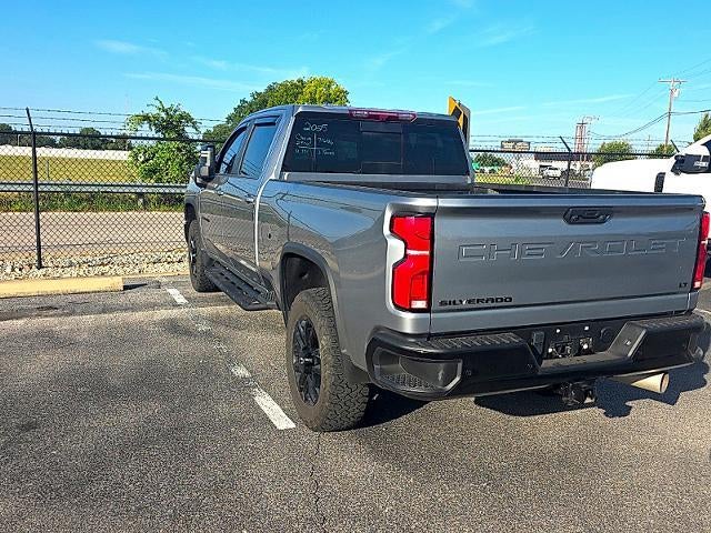 2025 Chevrolet Silverado 2500 HD Crew Cab Standard Box 4-Wheel Drive LT