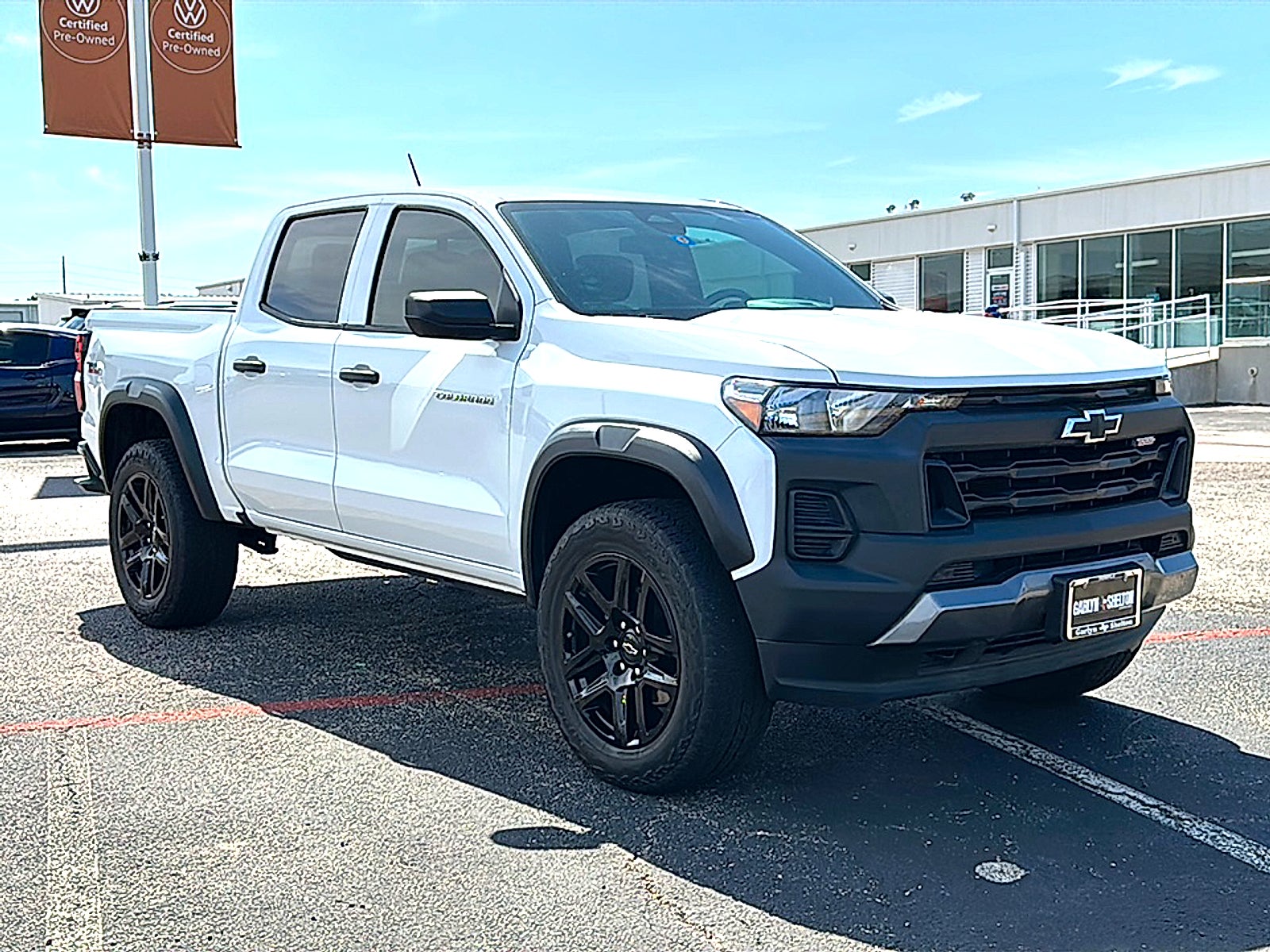 2023 Chevrolet Colorado 4WD Crew Cab Short Box Trail Boss