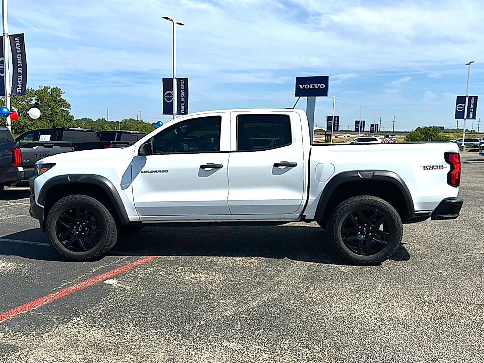 2023 Chevrolet Colorado 4WD Crew Cab Short Box Trail Boss