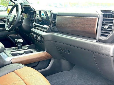 2024 Chevrolet Silverado 1500 Crew Cab Short Box 4-Wheel Drive High Country