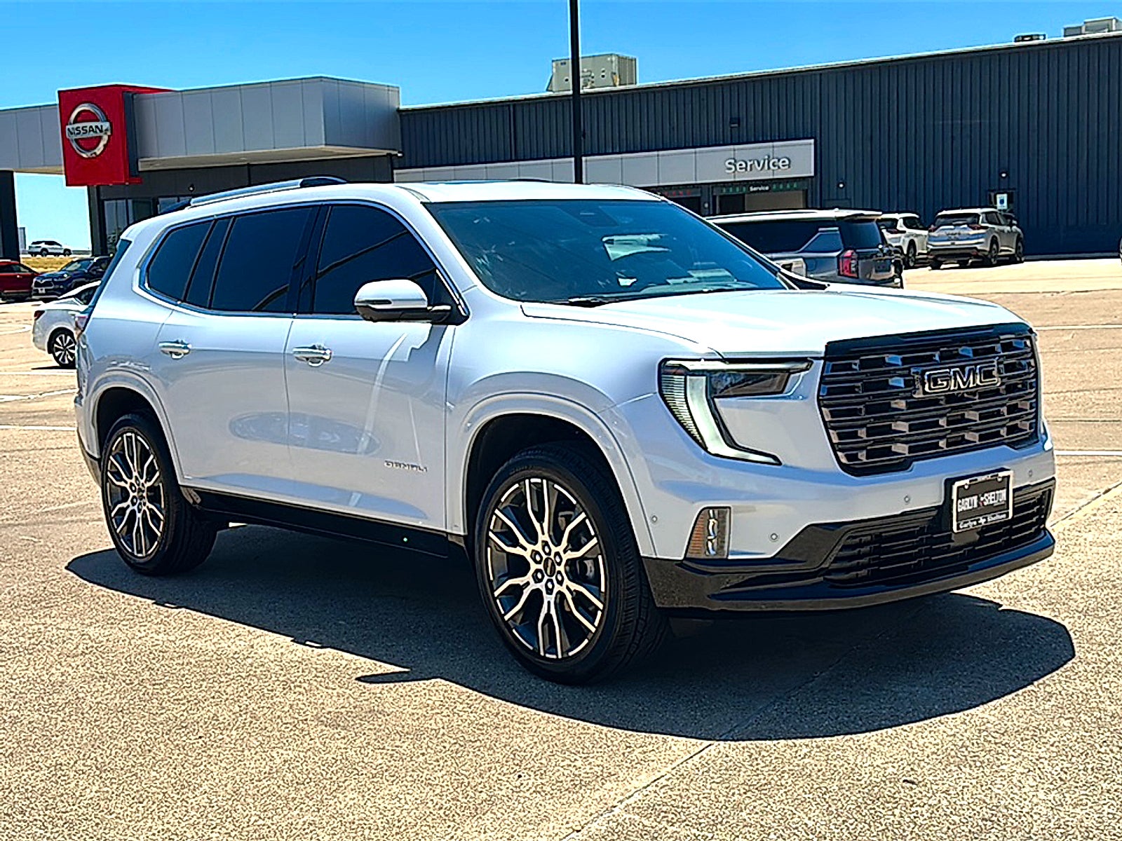 2026 GMC Acadia Denali Ultimate FWD