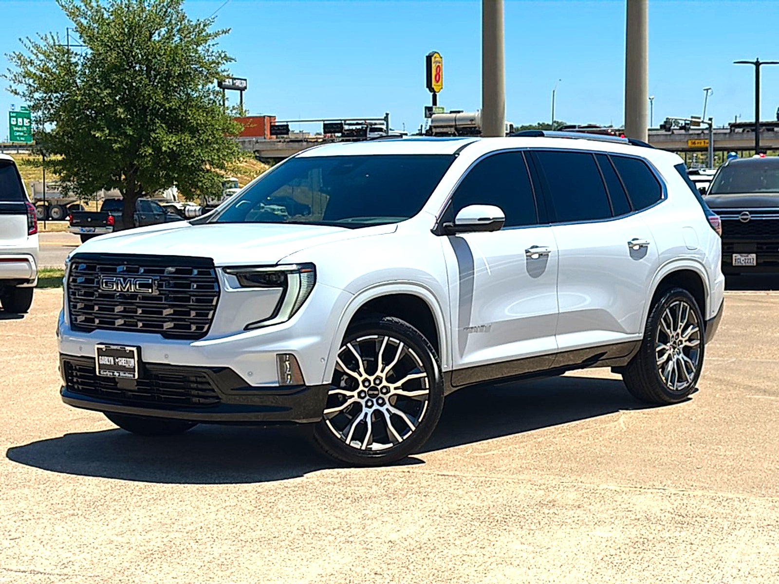 2026 GMC Acadia Denali Ultimate FWD