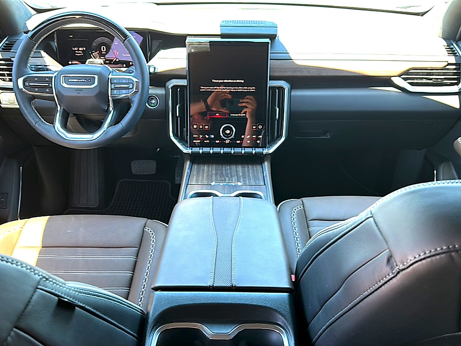 2026 GMC Acadia Denali Ultimate FWD