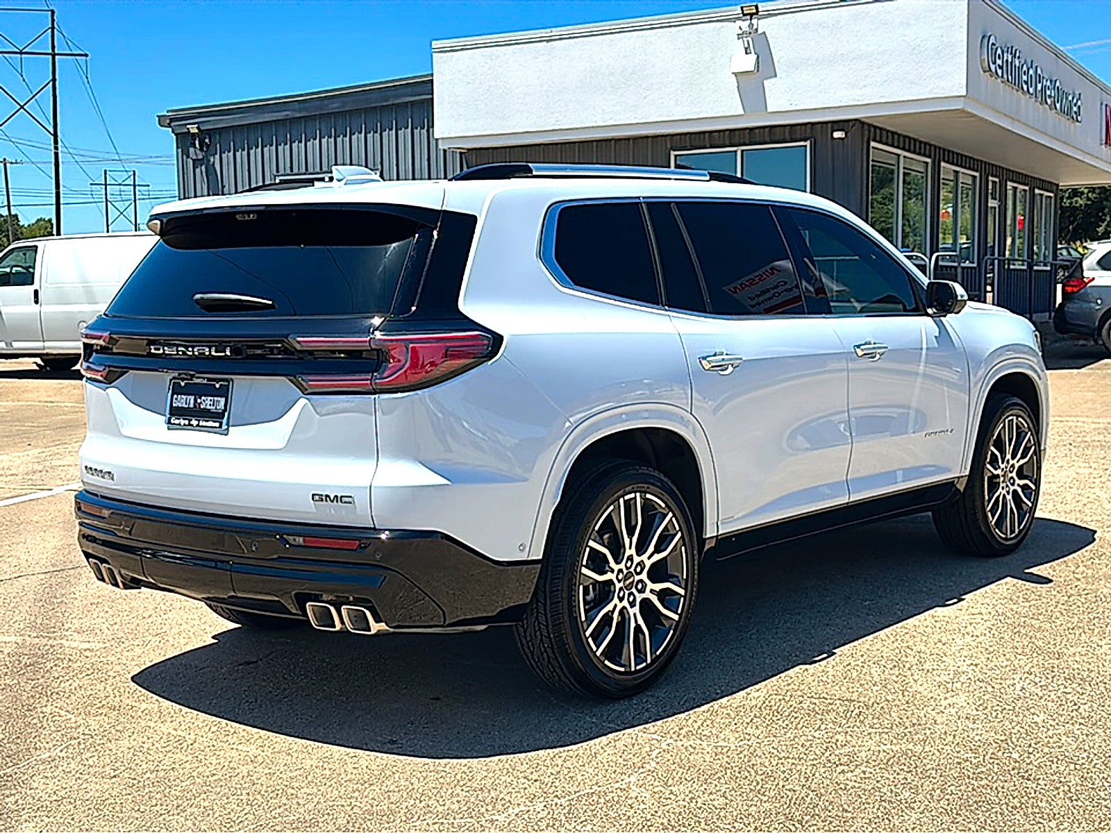 2026 GMC Acadia Denali Ultimate FWD