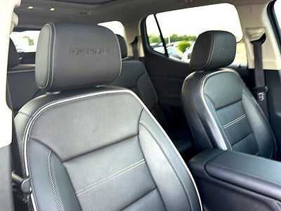 2023 GMC Acadia AWD Denali