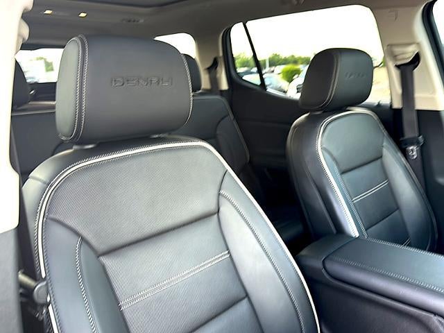 2023 GMC Acadia AWD Denali