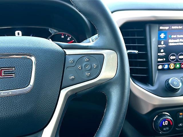 2023 GMC Acadia AWD Denali