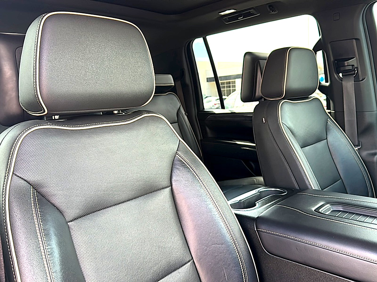 2021 GMC Yukon XL 2WD SLT
