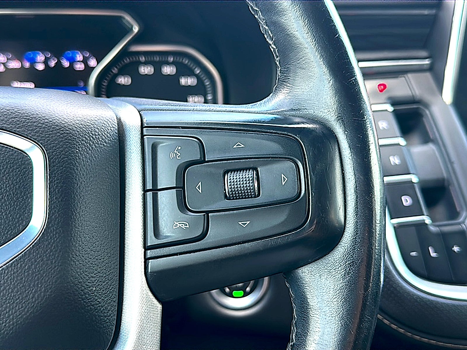 2021 GMC Yukon XL 2WD SLT