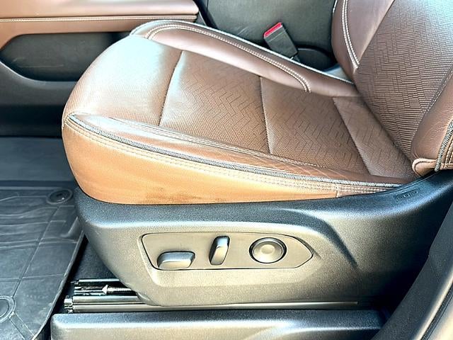 2023 Chevrolet Suburban 4WD High Country