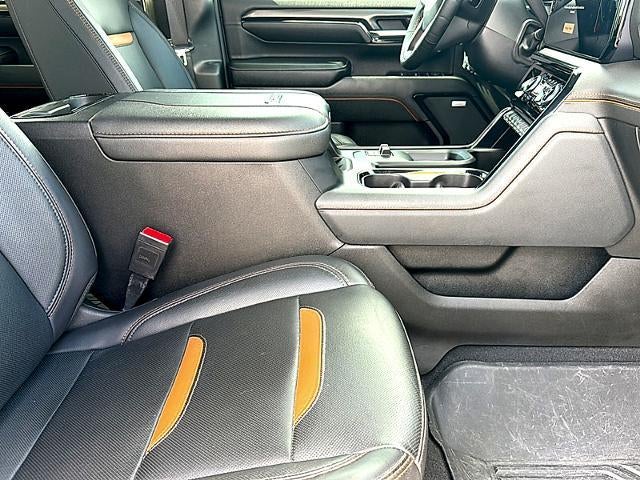 2024 GMC Sierra 2500HD 4WD Crew Cab Standard Bed AT4