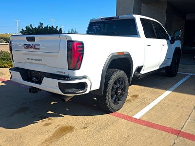 2024 GMC Sierra 2500HD 4WD Crew Cab Standard Bed AT4