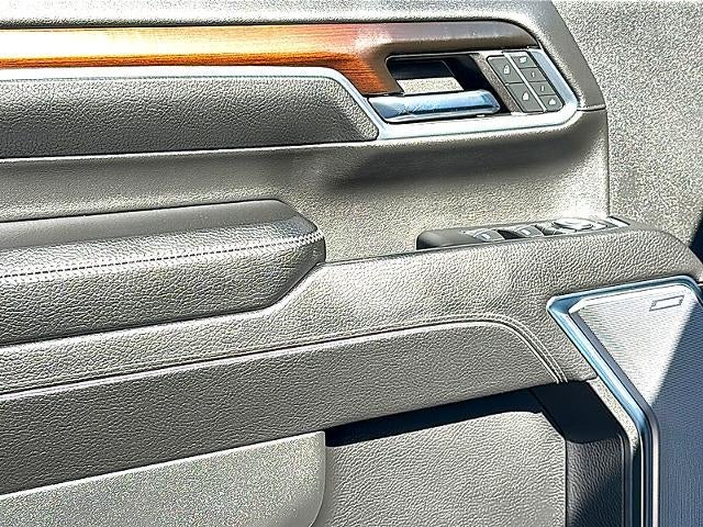 2024 GMC Sierra 2500 HD Crew Cab Standard Box 4-Wheel Drive Denali