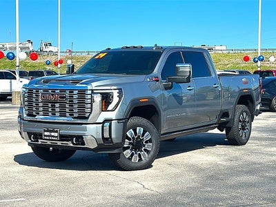 2024 GMC Sierra 2500 HD Crew Cab Standard Box 4-Wheel Drive Denali