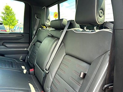 2024 GMC Sierra 2500 HD Crew Cab Standard Box 4-Wheel Drive AT4X