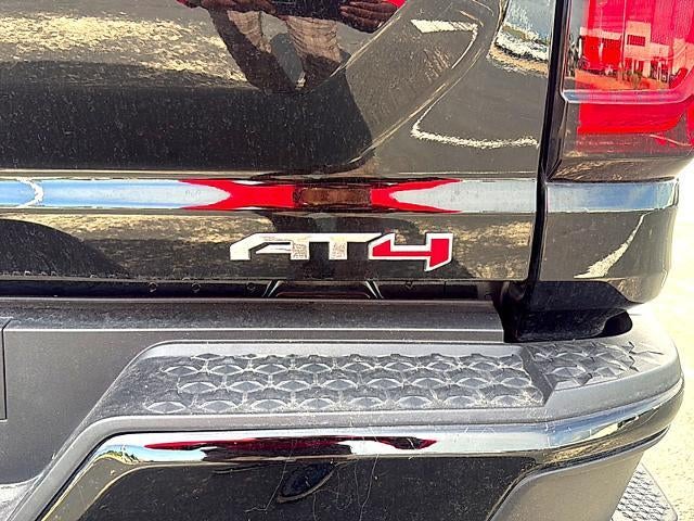 2024 GMC Canyon Crew Cab Short Box 4-Wheel Drive AT4