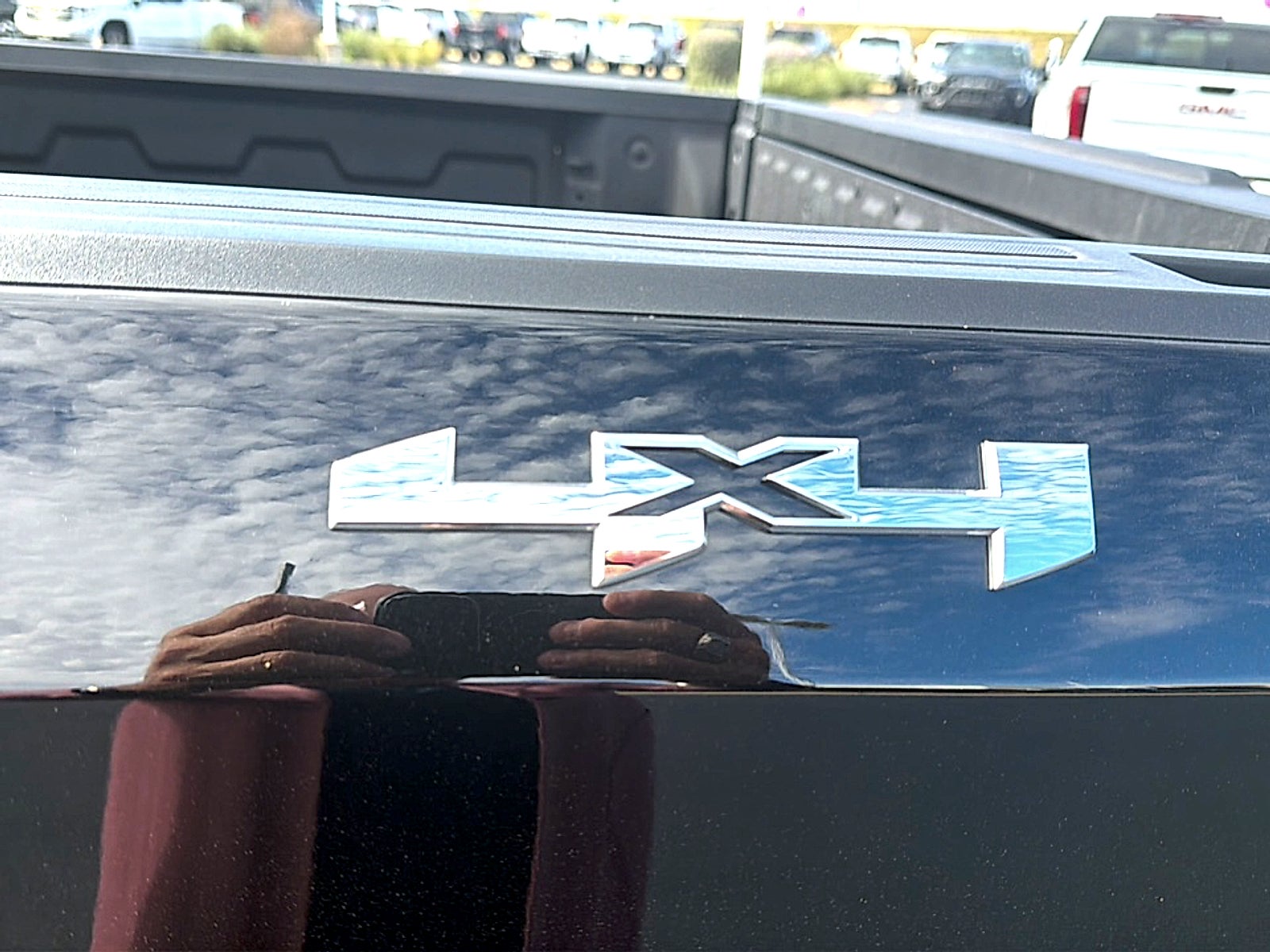 2025 GMC Sierra 1500 4WD Crew Cab Short Box Pro