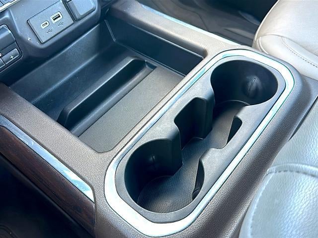 2022 GMC Sierra 1500 Limited Crew Cab Short Box 4-Wheel Drive SLT
