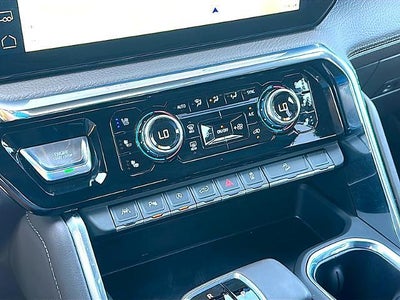 2025 GMC Sierra 1500 4WD Crew Cab Short Box Denali