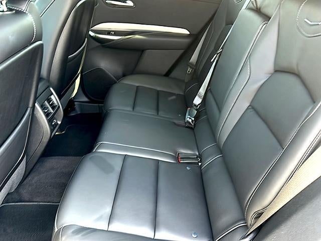 2022 Cadillac XT4 FWD 4dr Premium Luxury