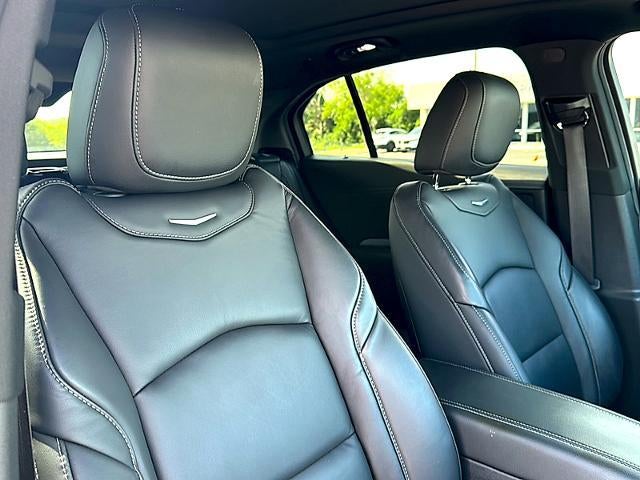 2022 Cadillac XT4 FWD 4dr Premium Luxury
