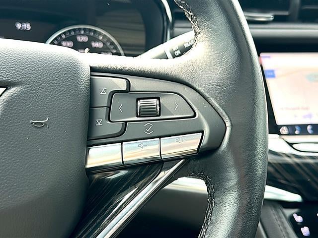 2024 Cadillac XT6 FWD 4dr Premium Luxury
