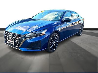 2024 Nissan Altima 2.5 SR Sedan