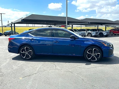 2024 Nissan Altima SR FWD