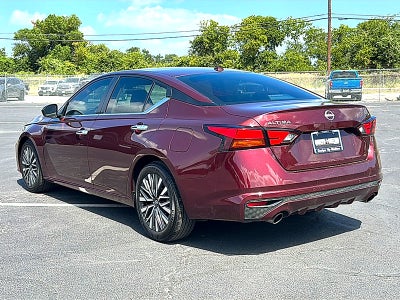2024 Nissan Altima SV FWD