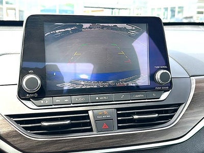 2025 Nissan Altima SV FWD