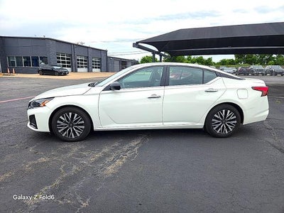 2025 Nissan Altima SV FWD