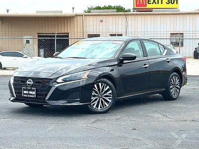 2025 Nissan Altima SV FWD