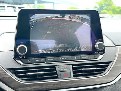 2025 Nissan Altima SV FWD