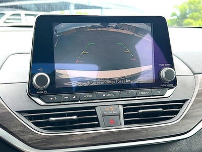 2025 Nissan Altima SV FWD