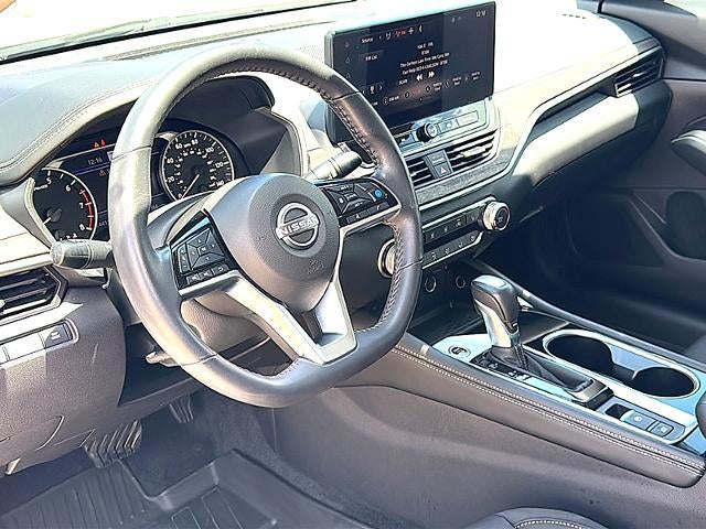 2024 Nissan Altima 2.5 SV Sedan