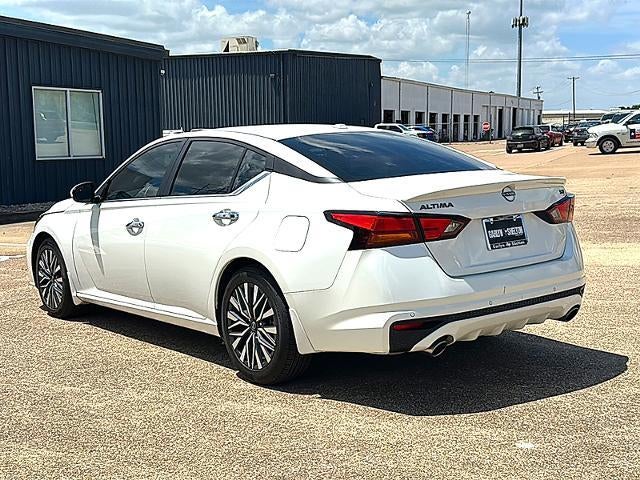 2024 Nissan Altima 2.5 SV Sedan