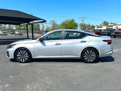 2024 Nissan Altima 2.5 SV Sedan