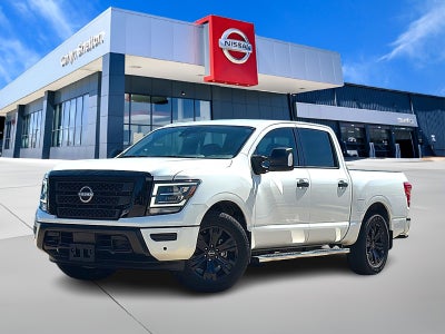 2023 Nissan TITAN Crew Cab SV 4x2