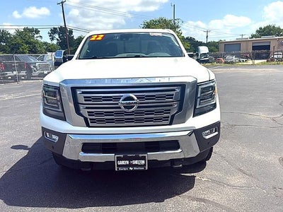 2022 Nissan Titan XD 4x4 Crew Cab Platinum Reserve