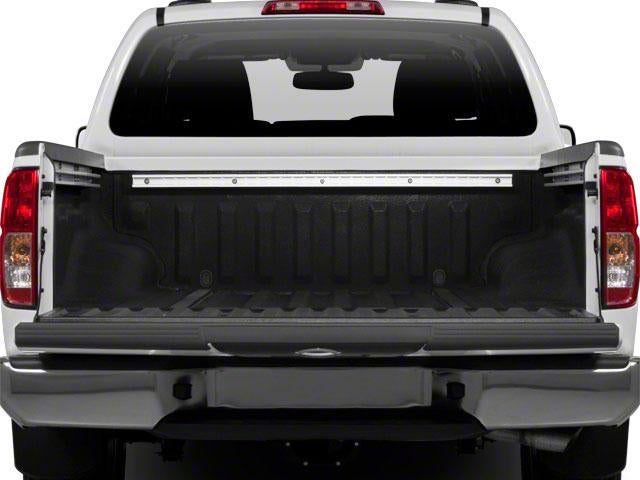 2010 Nissan Frontier 2WD Crew Cab SWB Auto LE