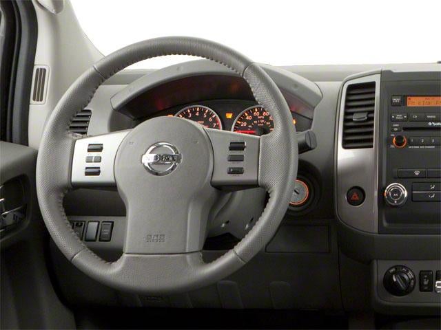 2010 Nissan Frontier 2WD Crew Cab SWB Auto LE