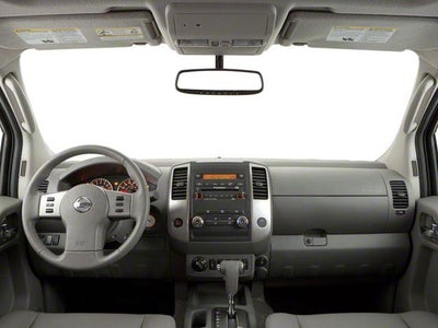 2010 Nissan Frontier 2WD Crew Cab SWB Auto LE
