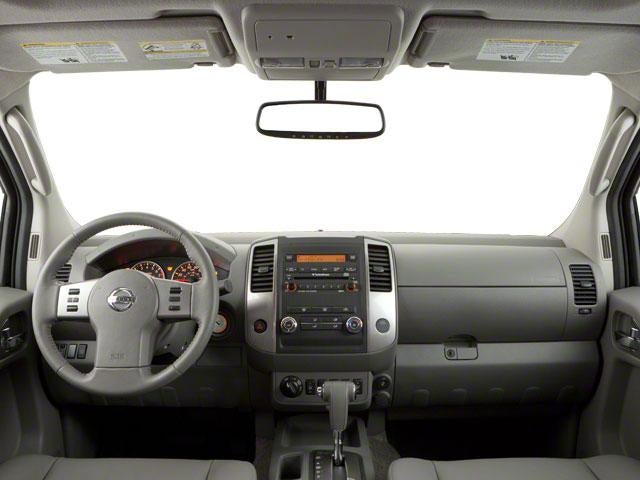 2010 Nissan Frontier 2WD Crew Cab SWB Auto LE